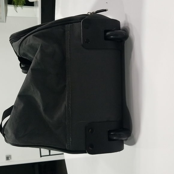 JEEP duffle bags with wheels - Picture 7 of 17